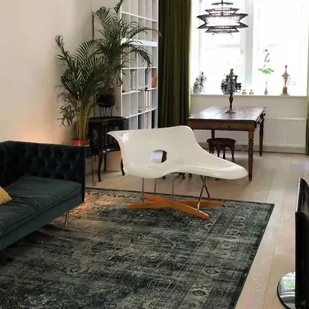 Apartment Lovely In Amsterdam